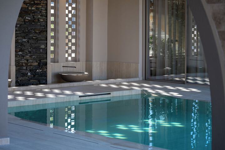 Pool 94 of 312