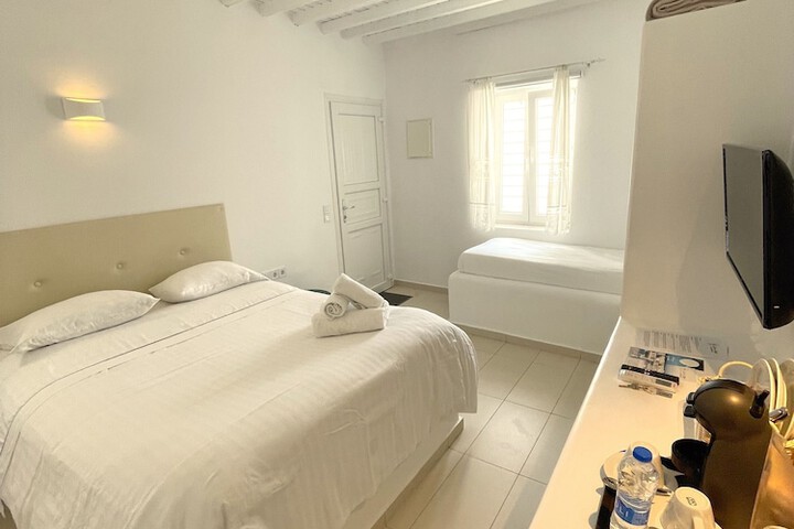 Room 21 of 93
