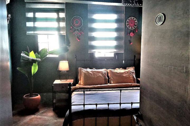 Room 19 of 58