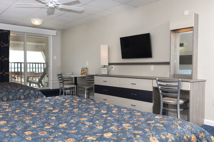 Room 5 of 41