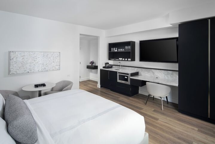 Room 28 of 95