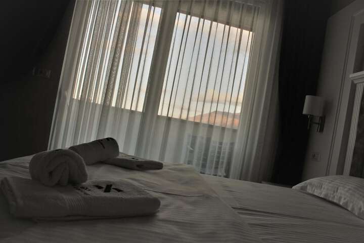 Room 21 of 65