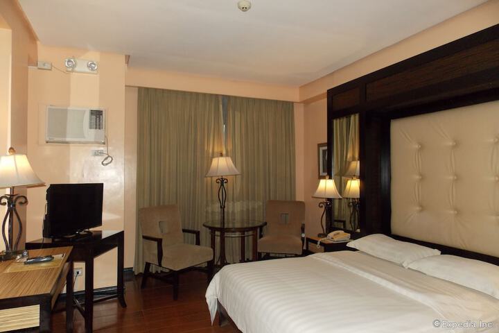 Room 21 of 57