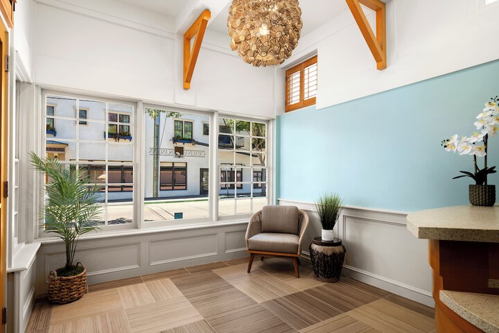 Guest Lobby