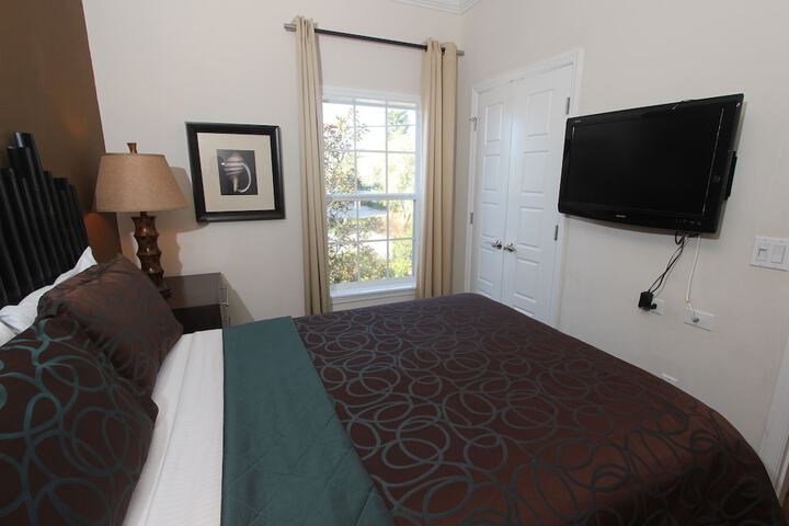 Room 15 of 159