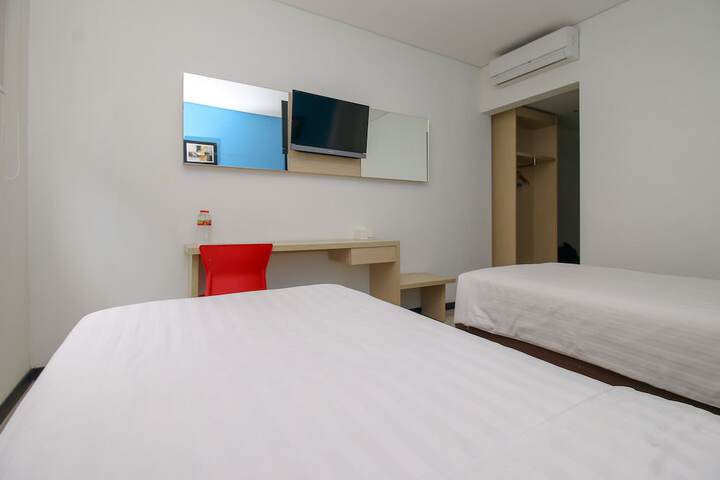 Room 5 of 26
