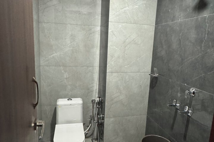 Room 25 of 30