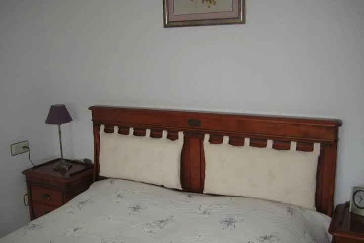 Room 2 of 11