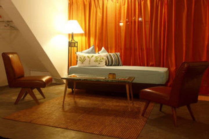 Room 12 of 19