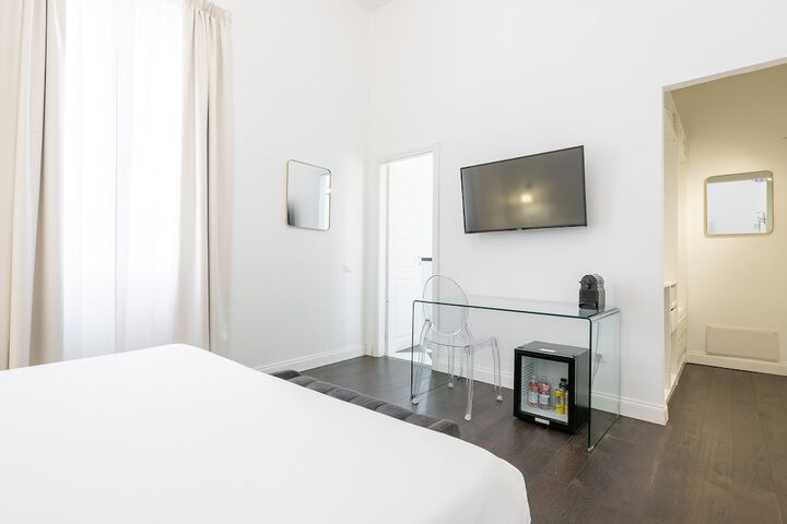 Room 16 of 57