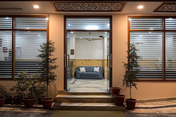 Hotel 2 of 58
