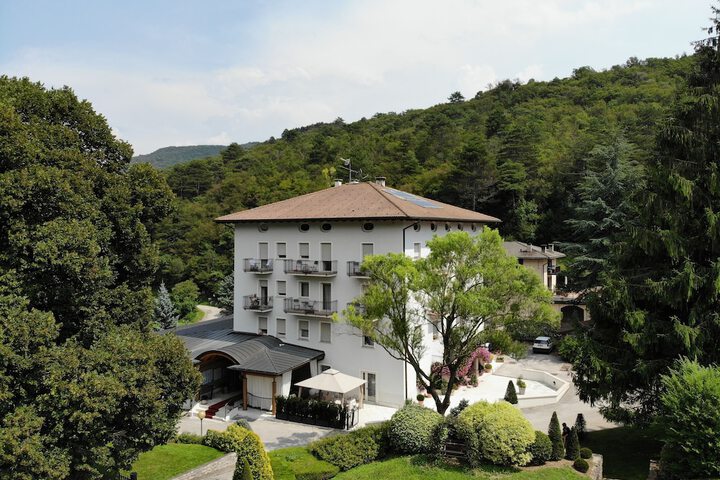 Hotel 47 of 49