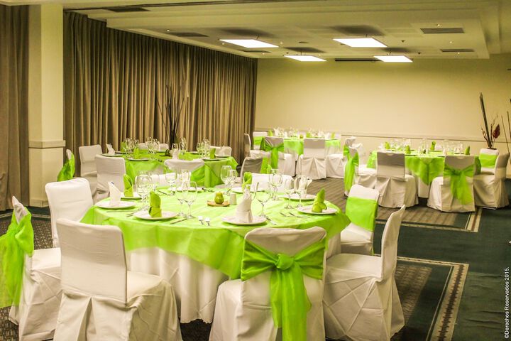 Ballroom/Hall 121 of 150