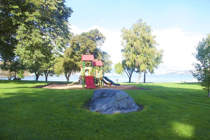 Childrens Activities 33 of 100