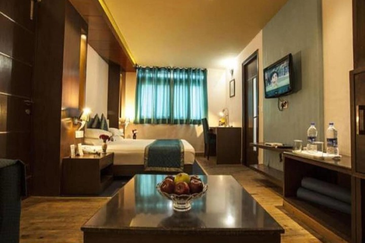 Room 8 of 31