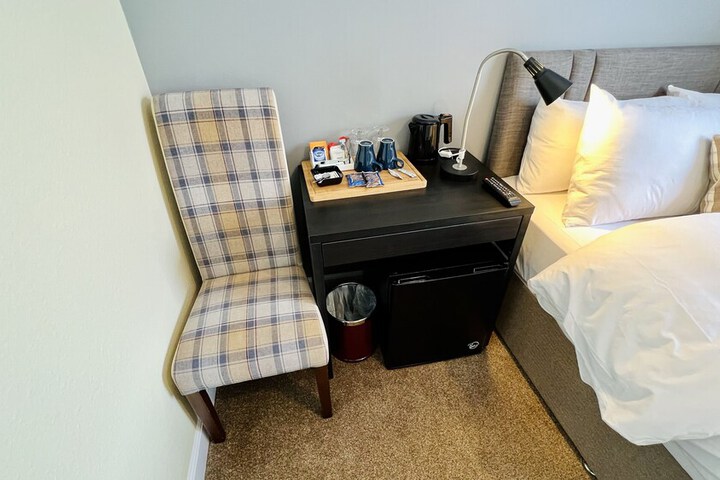 Room 54 of 133