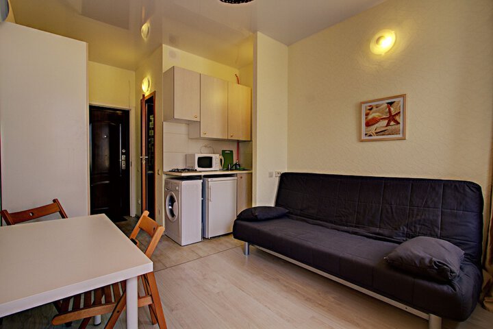 Room 5 of 19