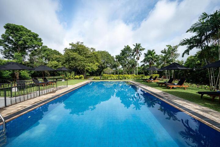 General 44 of 51