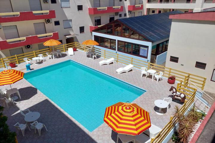 Center Hotel