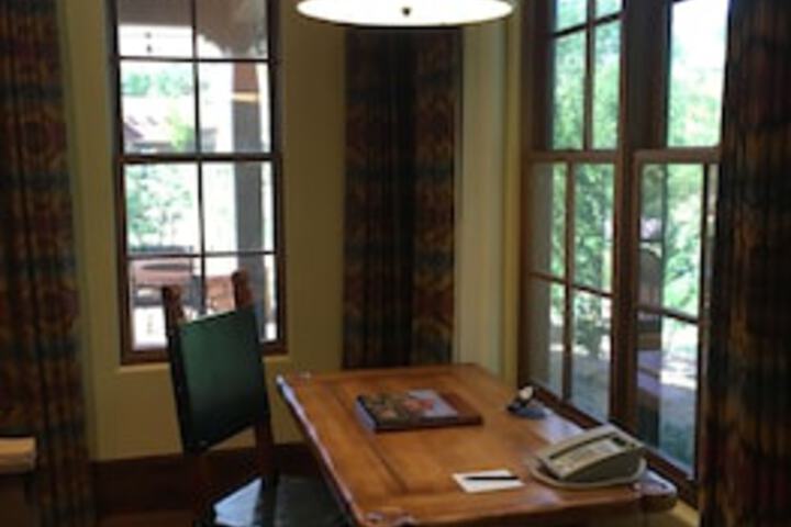 Room 14 of 64