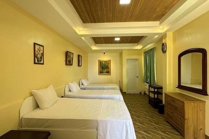 Room 8 of 72