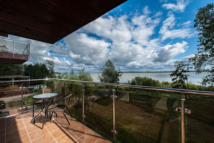 Terrace/Patio 30 of 75