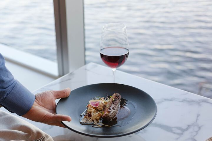 Dining 82 of 142