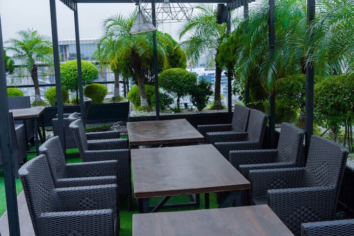 Terrace/Patio 40 of 58