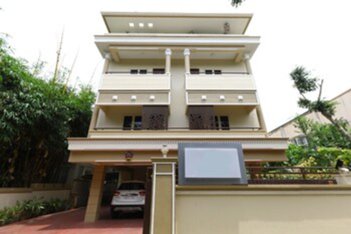 OYO Flagship 475 North Usman Road