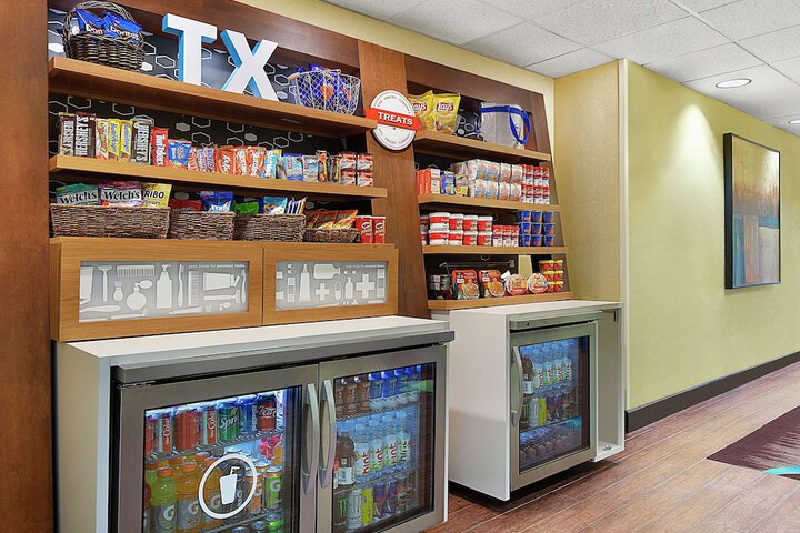 Snack bar