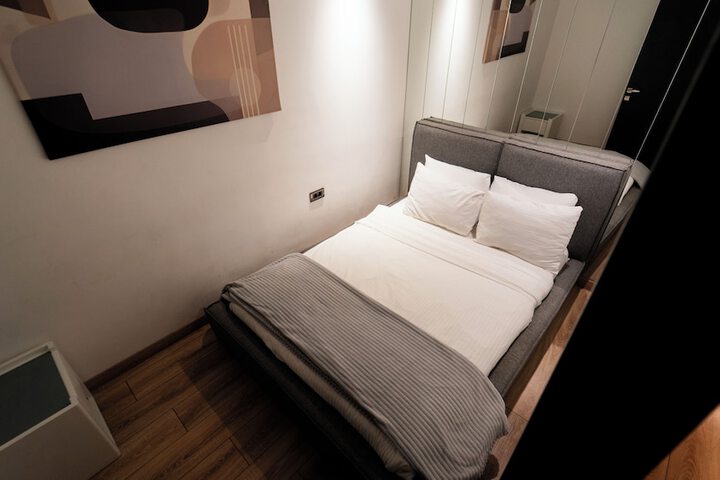 Room 54 of 149