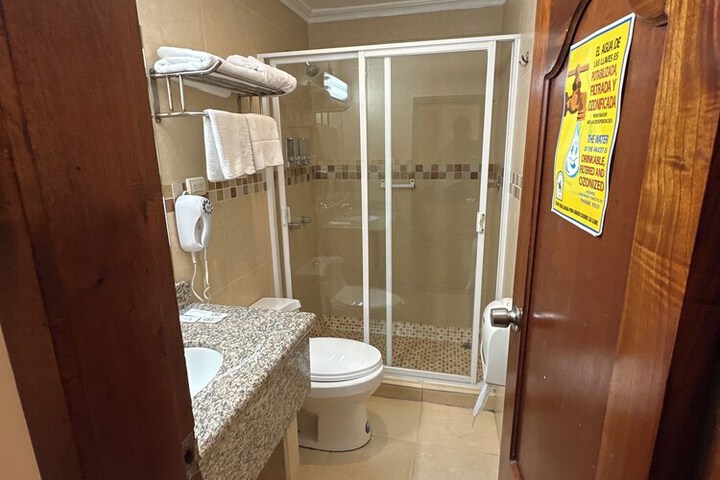 Room 95 of 132