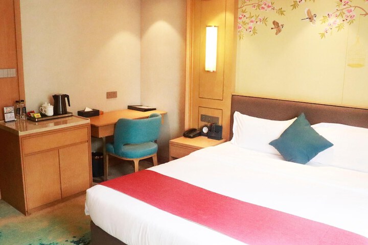 Room 9 of 59