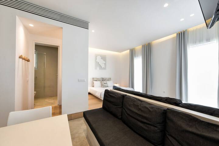 Room 41 of 283