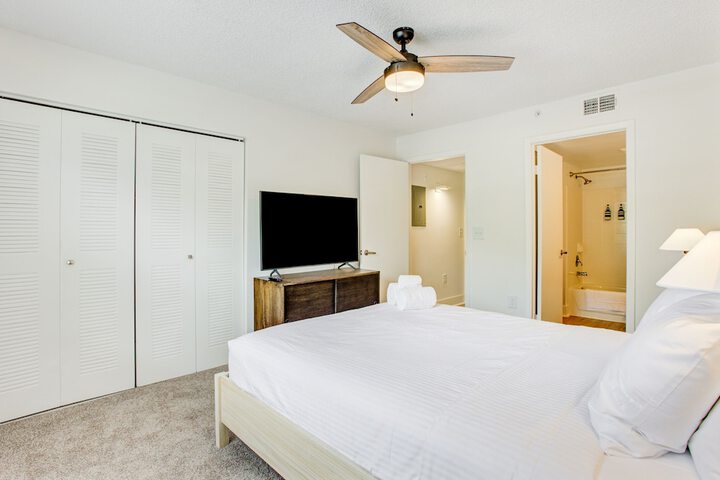 Room 4 of 58