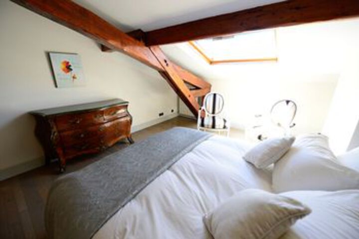 Room 15 of 74