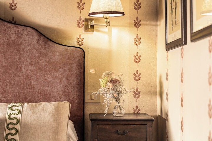 Room 54 of 149