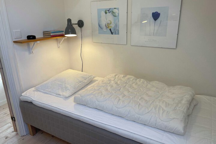 Room 38 of 189