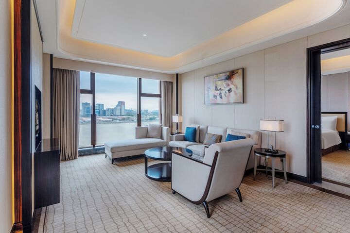 Room 14 of 70