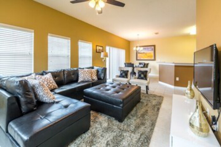 Room 12 of 29