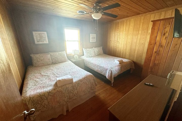 Room 17 of 123