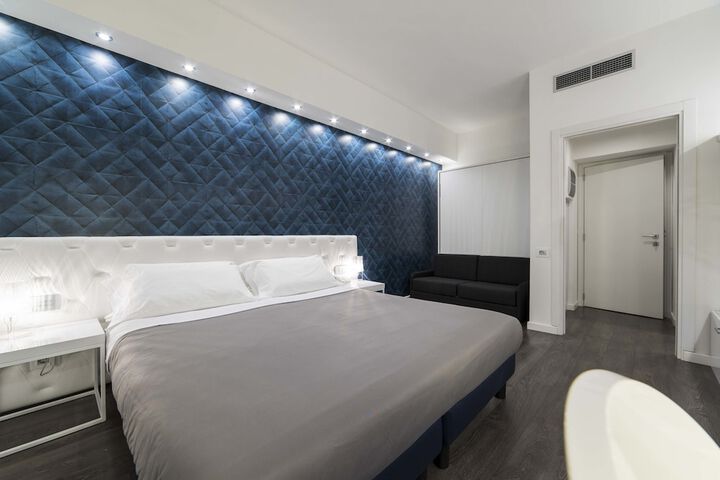 Room 18 of 47