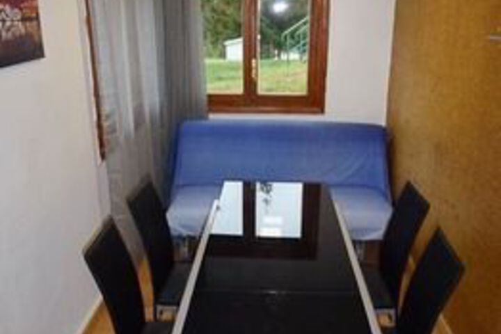 Room 44 of 46