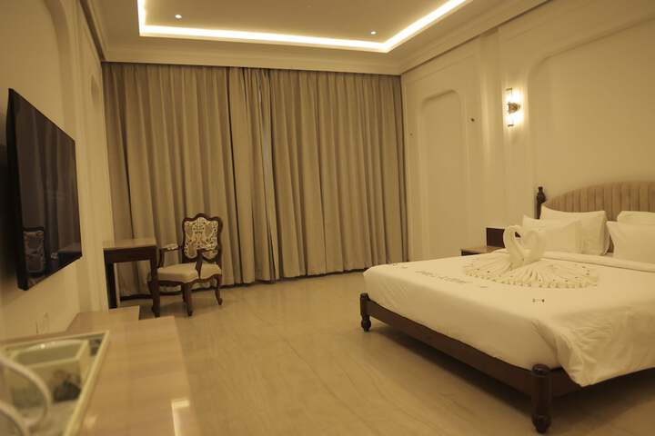 Room 20 of 51