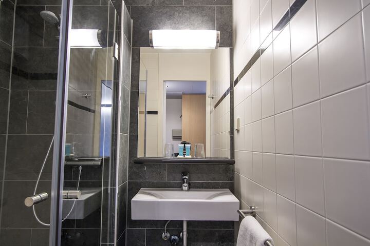 Bath Interior