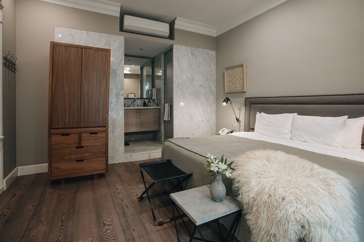 Room 38 of 110