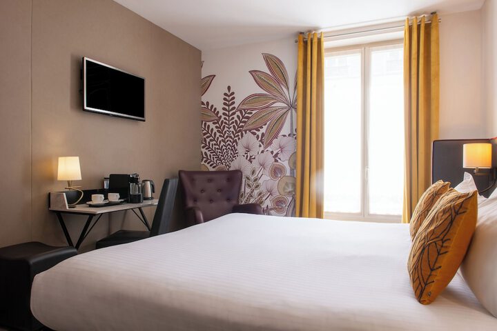 Room 16 of 56