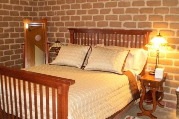 Room 7 of 30