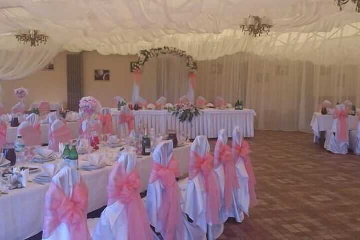 Ballroom/Hall 52 of 59