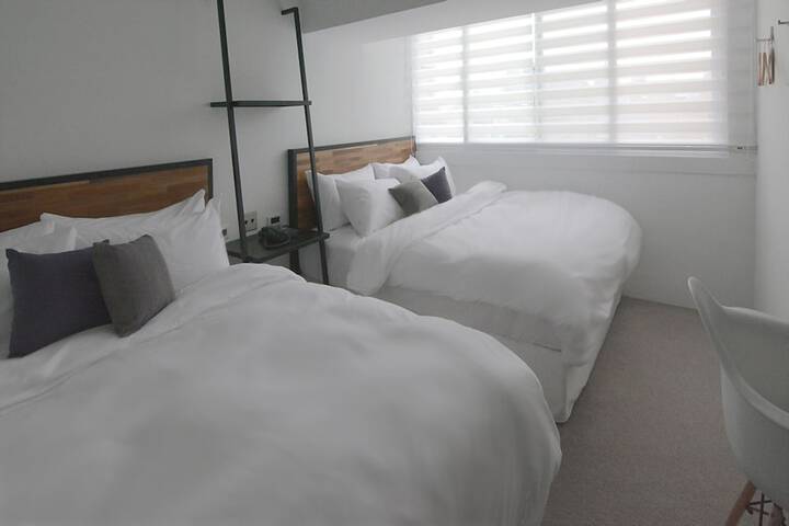 Room 20 of 44